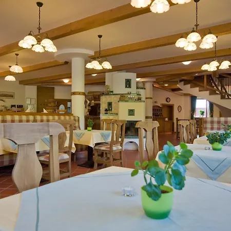 בית הארחה Paula 3*