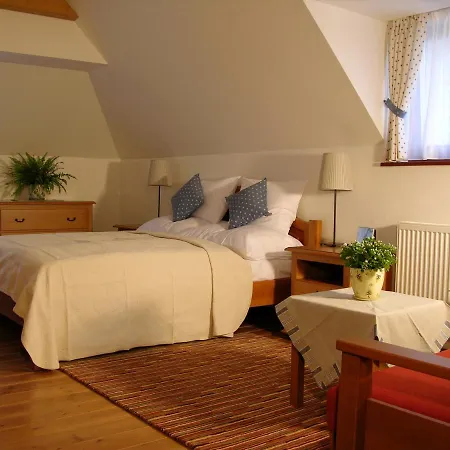 Paula Guest house *