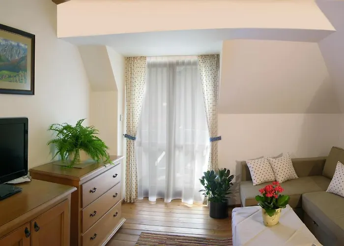 Paula Pensjonat Tatrzańska Łomnica